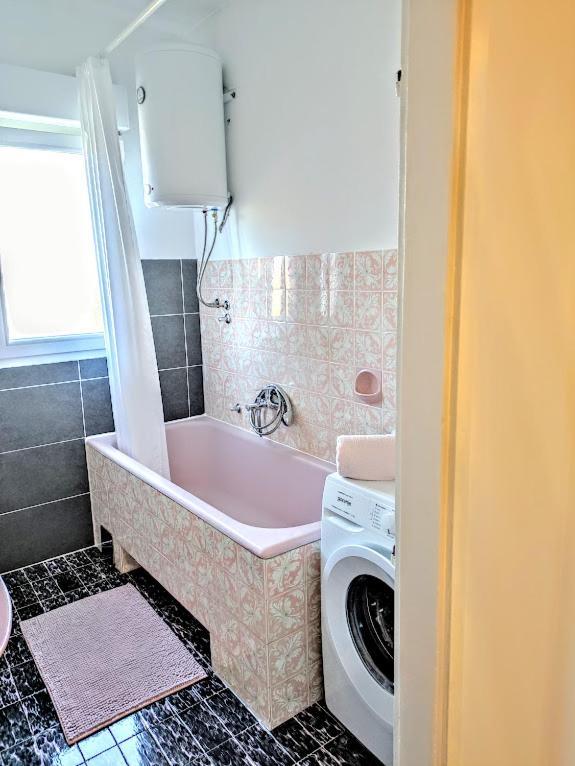 Apartmani Mila A1 & A2 & 3 Trogir Extérieur photo