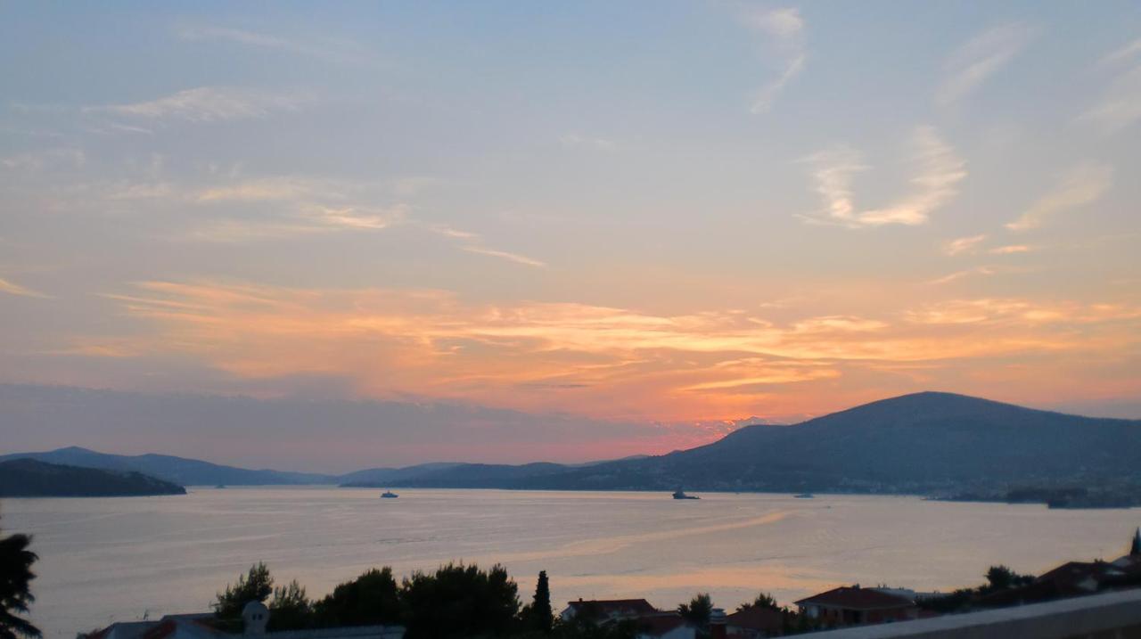 Apartmani Mila A1 & A2 & 3 Trogir Extérieur photo